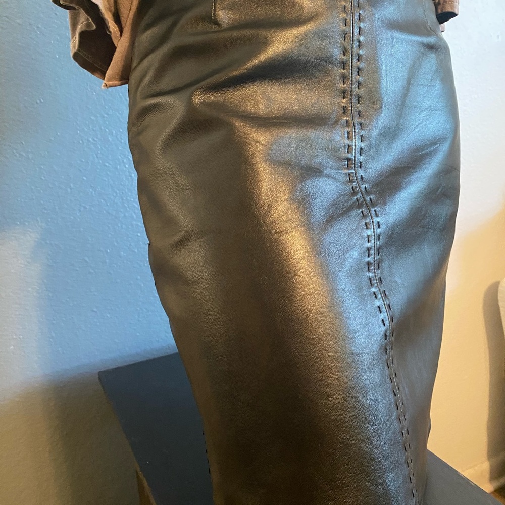 90’s Real Leather Skirt w. Stitching Sz M - Picture 4 of 8